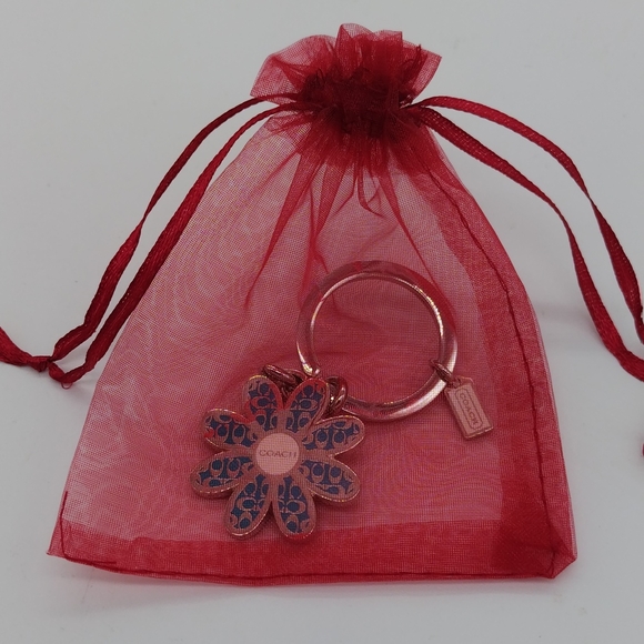 Coach Signature Blue Enamel Daisy Flower Fob Keychain Purse Handbag Tag Charm - Picture 6 of 6